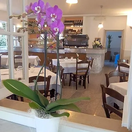Garden Bocca Di Magra Hotell Ameglia