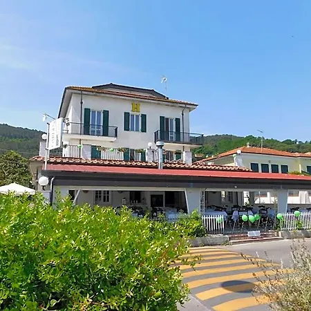 Garden Bocca Di Magra Hotell Ameglia